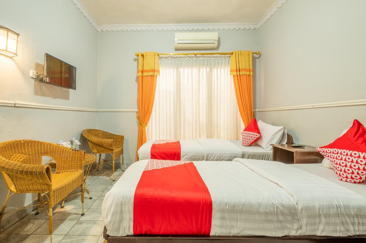 Oyo 1444 Patradissa Stasiun Bandung Hotel Ngoại thất bức ảnh